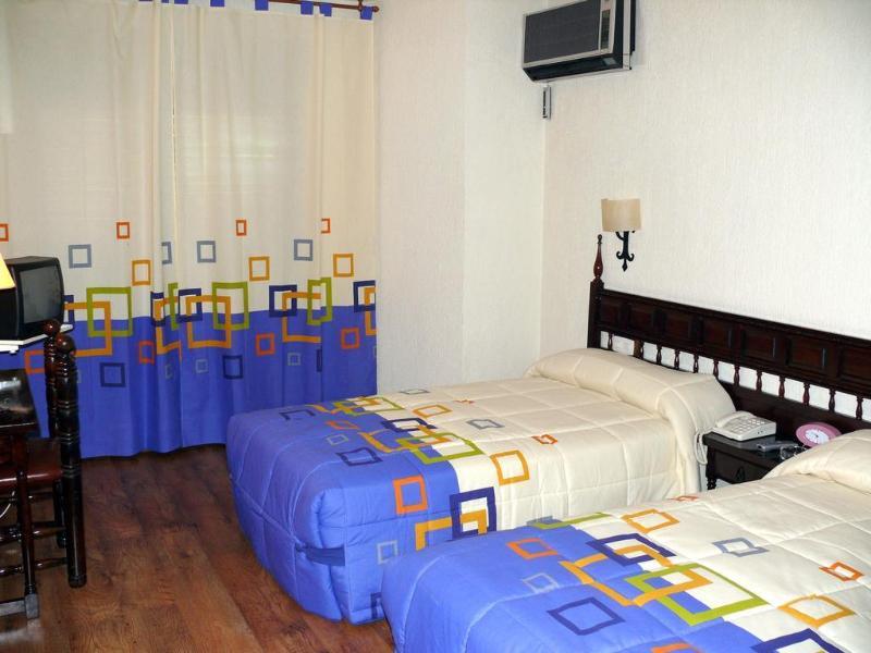 Hotel Restaurante Las Galias Zuera Cameră foto